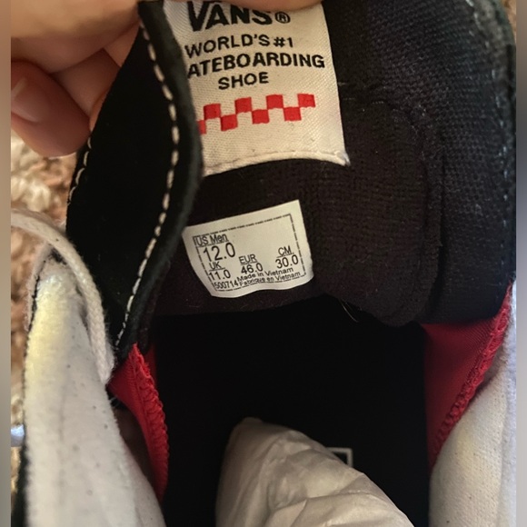 SK8 Reflective Hightop Vans in Black and Grey Men’s size 12 Brand new with Box - Picture 3 of 5